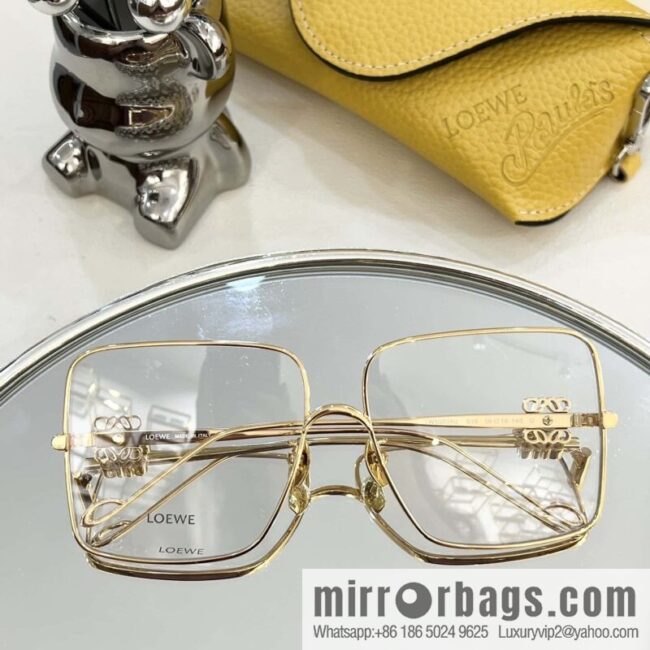 LOEWE Square Unisex Sunglasses