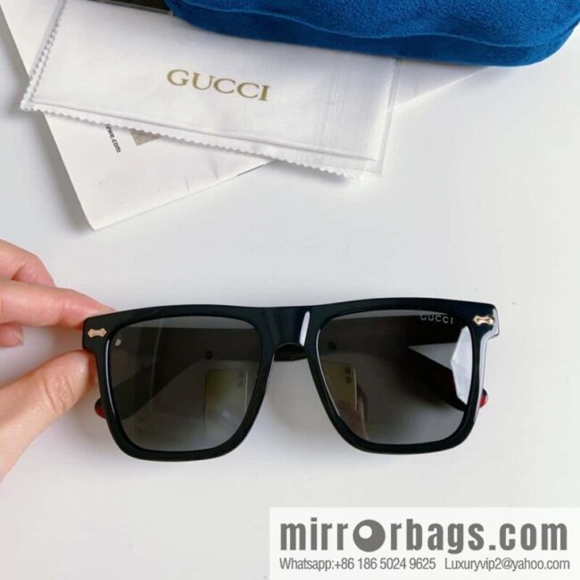 GUCCI Gucci Unisex Sunglasses