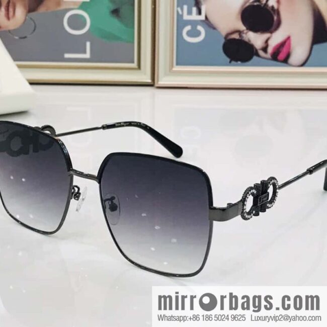 Ferragamo Square Unisex Sunglasses