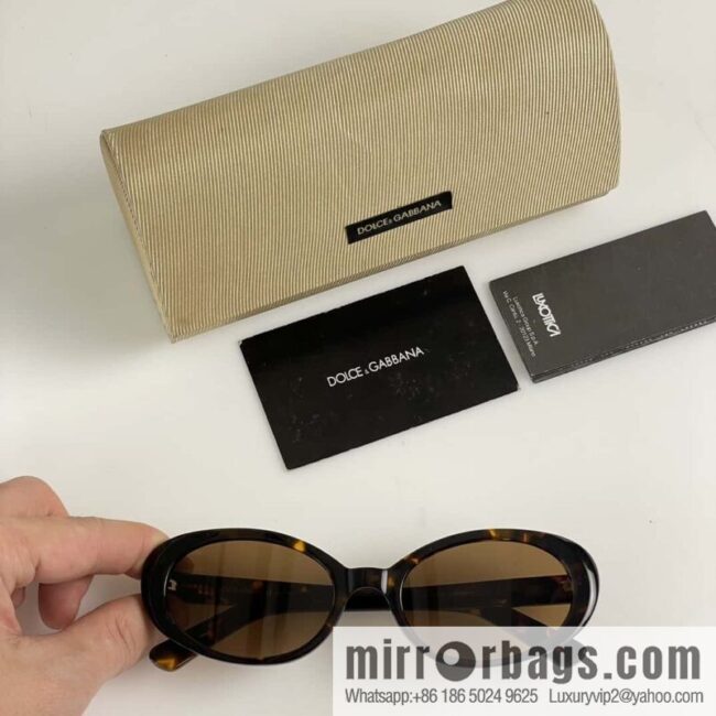 DOLCE & GABBANA Dolce & Gabbana small oval sunglasses