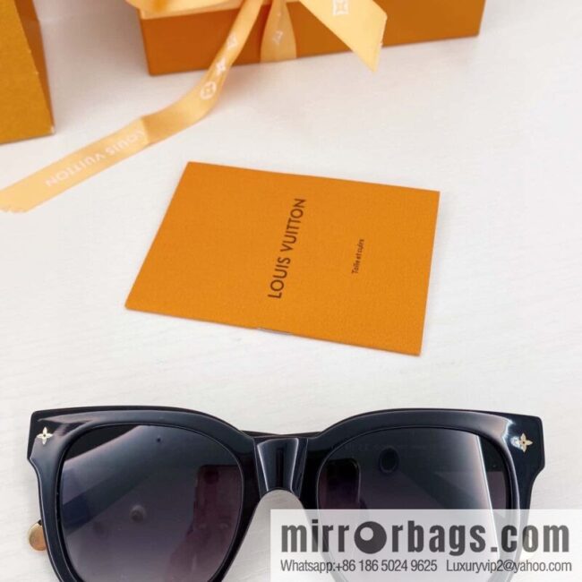 LV Louis Vuitton My Monogram Square Sunglasses