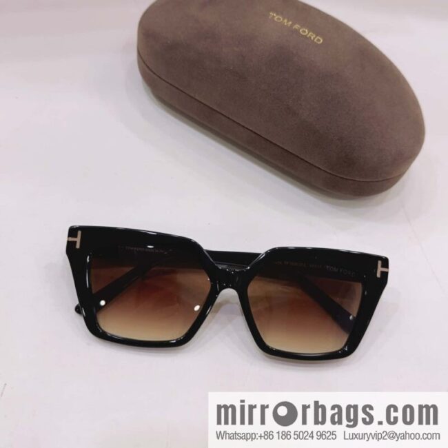 TOM FORD Tom Ford Square Unisex Sunglasses