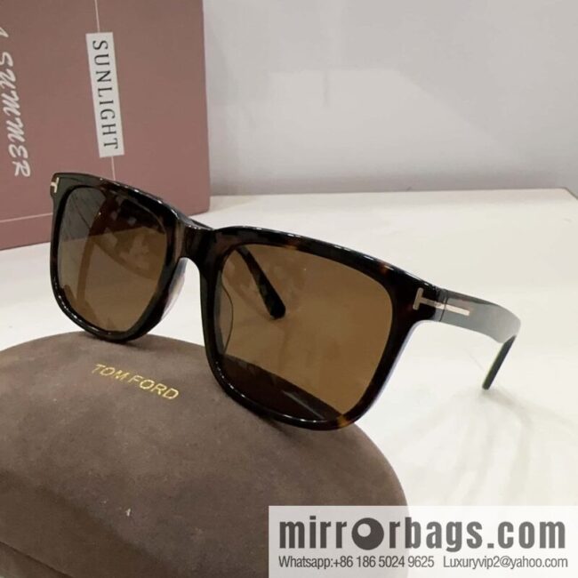 TOM FORD Tom Ford Square Unisex Sunglasses