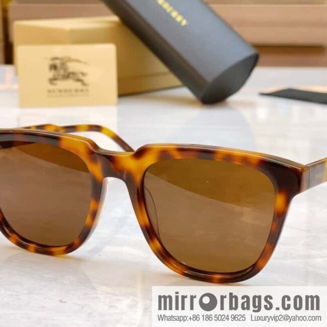 Burberry\'s new unisex sunglasses