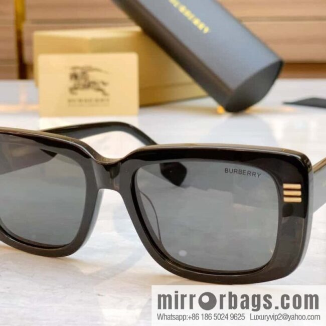 Burberry\'s new unisex sunglasses