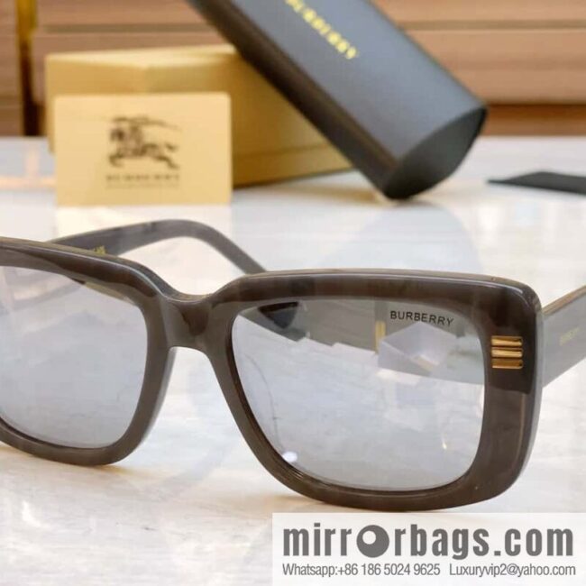 Burberry\'s new unisex sunglasses
