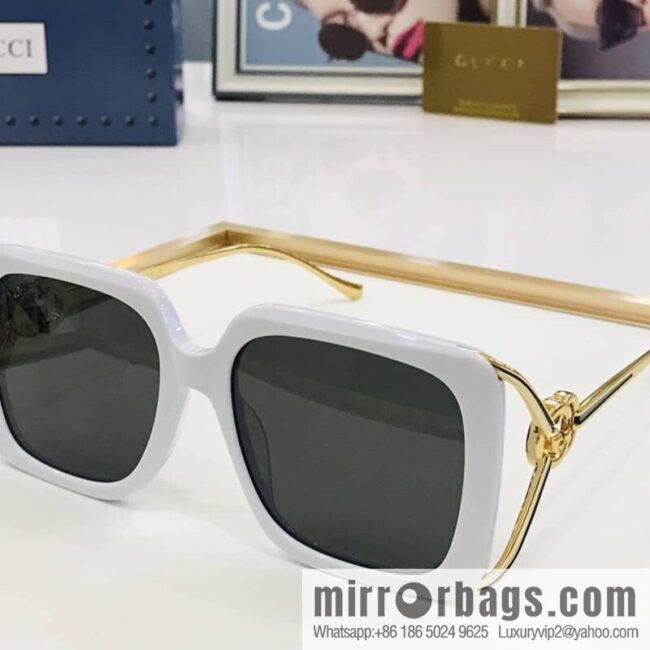 GUCCI Gucci Large Box Unisex Sunglasses