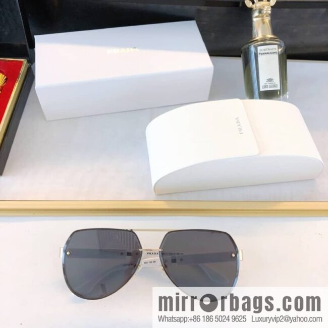 wsxc1690459810073_3-800x800fglb32q2nhr9657_20250625144222.jpg PRADA Prada letter logo temple diamond three-dimensional cut lens sunglasses