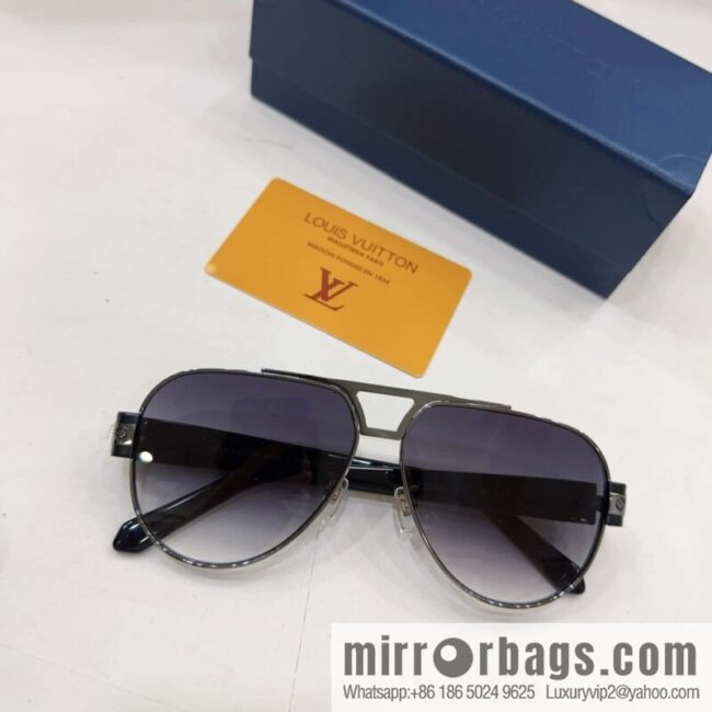 LV Louis Vuitton Round Frame Unisex Sunglasses