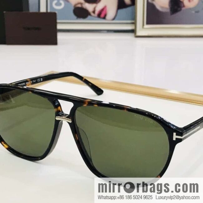 TOM FORD Ultra Light Unisex Sunglasses