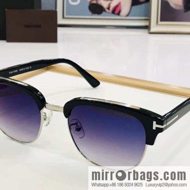 TOM FORD Ultra Light Unisex Sunglasses