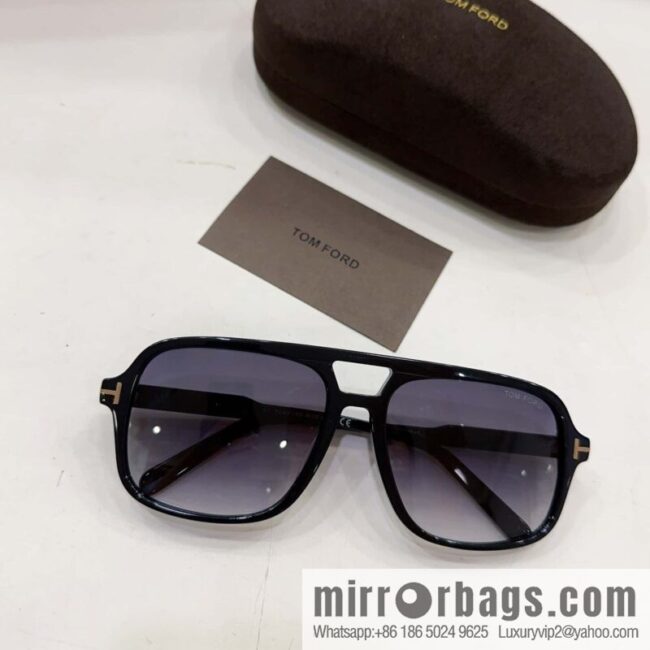 TOM FORD Tom Ford square sunglasses sunglasses