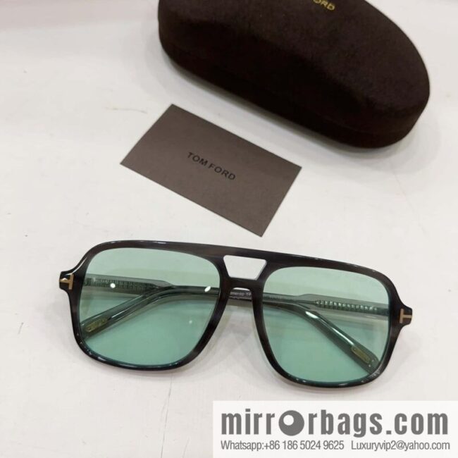 TOM FORD Tom Ford square sunglasses sunglasses