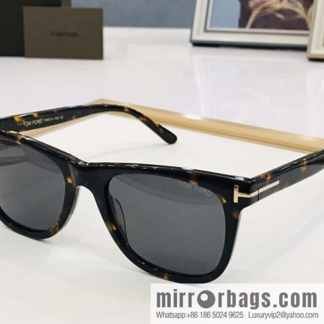 TOM FORD Ultra Light Unisex Sunglasses