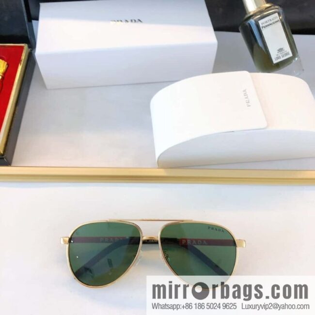 Prada colloid brand logo pilot toad mirror