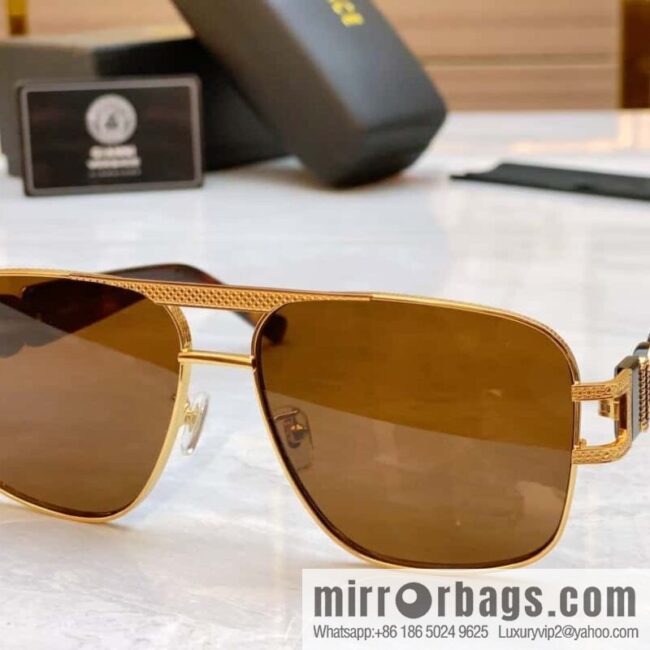 VERSACE Versace\'s new unisex sunglasses