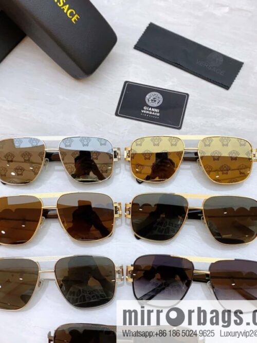 wsxc1692630109841_8-800x800d3dklb1yukx8528_20250625135740.jpg VERSACE Versace\'s new unisex sunglasses