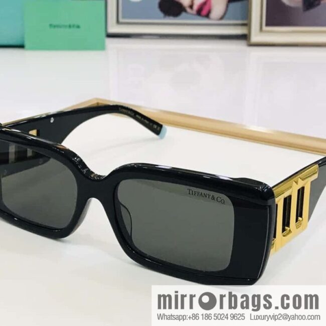 Tiffany & CO. Tiffany Fashion Sunglasses Holder Sunglasses