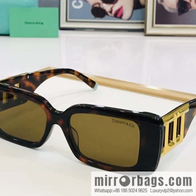 Tiffany & CO. Tiffany Fashion Sunglasses Holder Sunglasses