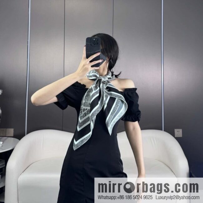 wsxc1712406161949_0-800x800e3lguuf2owx7182_20250625131104.jpg DIOR Paris map C D logo Jacquard strip pattern silk scarf