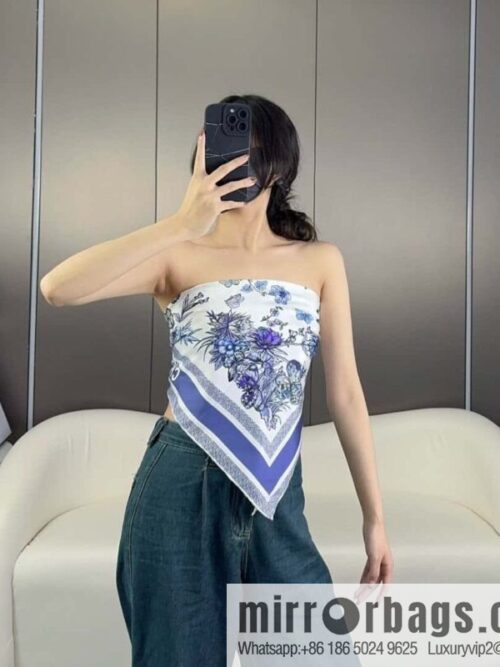 wsxc1714228025508_0-800x800f3j3sz11qcr7062_20250625130751.jpg DIOR mexican flowers, silk scarves