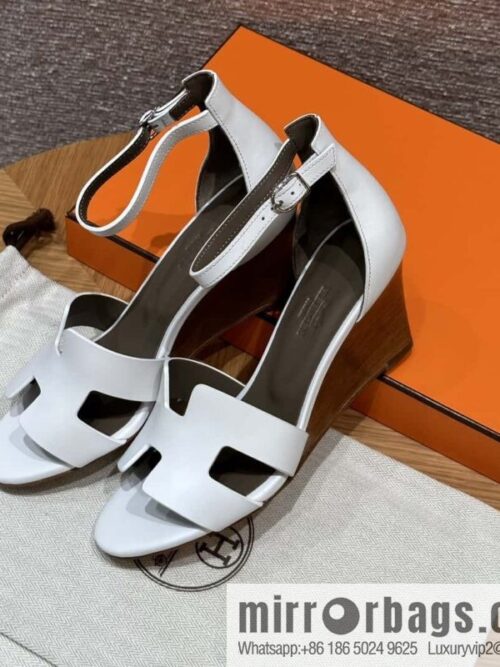 wsxc1719308677168_0-800x800rwwvfsisgp470432_20250630142409.jpg HERMES 021 Legend high heel sandals, calfskin/calfskin white/01/Blanc