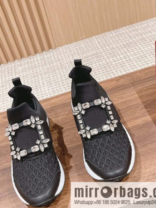 wsxc1719479162031_0-800x800naonczbjkj160764_20250630015551.jpg Roger Vivier Viv\'Run Women\'s Shoes