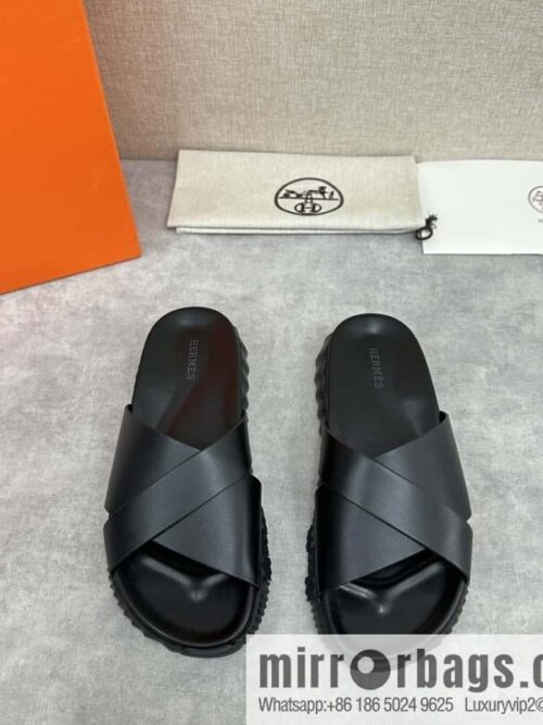 wsxc1720693973169_0-800x8005ne3lkvefow28603_20250626013056.jpg 💋💍 H new cross slippers Hermès * Hermès-Shi, the latest classic men\'s Electric slippers