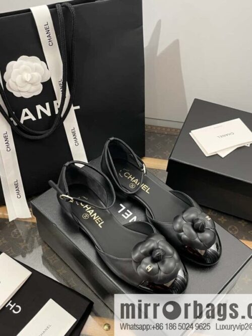 wsxc1721576051673_0-800x800ppoysfiyguw16702_20250625192557.jpg CHANEL Xiaoxiang Early Spring Camellia 🥰 Hollow Mary Jane Sandals