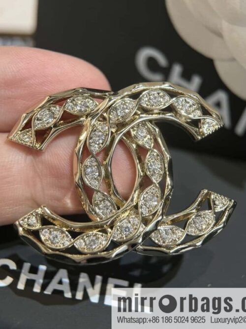 wsxc1727100623865_0-800x800tobhlkdmmgg52665_20250630004504.jpg ❗️New ❗️☀️ New ☑️ Chanel Double C Horse Eye Diamond Brooch ☀️