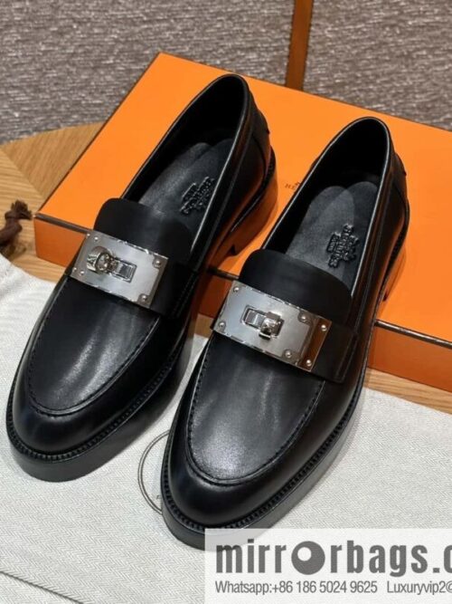 wsxc1727708792996_0-800x8001gw1ozduwrz10676_20250625041355.jpg HERMES 101 Hot loafer, black/89/Noir calfskin/Calfskin