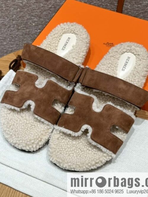 wsxc1730127138529_0-800x800gtpoxfdnzyl10338_20250625041115.jpg HERMES 180 Chypre men\'s lamb wool, smoked brown/Brun Fume suede/Chamois/woolskin