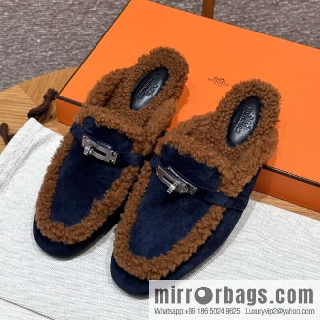 wsxc1732198991567_0-800x800tciqtlisttk9649_20250625040535.jpg HERMES 188 Oz Mule, Navy/Marine/Gold/Gold Woolskin/Calfskin