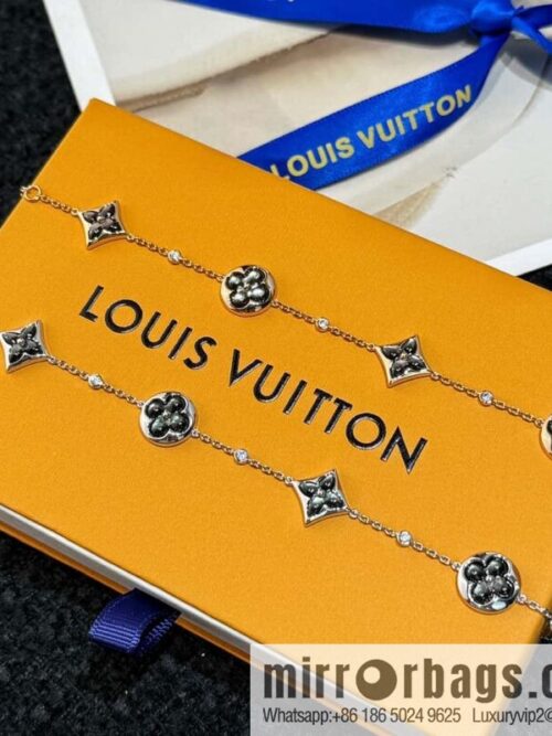wsxc1734451368102_4-800x800leaxjdv514029059_20250626014420.jpg Louis Vuitton Louis Vuitton COLOR BLOSSOM BB MULTI-MOTIF Rhombus gray shell LV bracelet