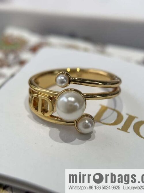 wsxc1734964362639_0-800x800itqponii2dk17514_20250625194931.jpg New ☑️ DIOR CD Pearl Ring
