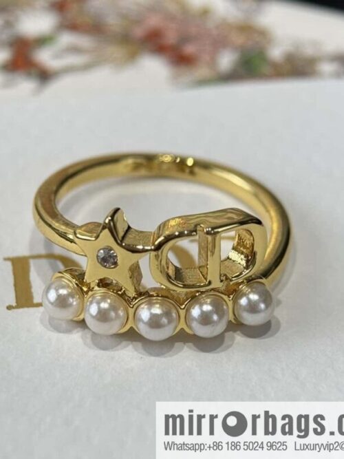 wsxc1734964527295_3-800x800lof5uap5w2g17257_20250625194153.jpg ❗️New ❗️ ☀️ New ☑️ Dior Pearl CD Pentagram Ring ☀️
