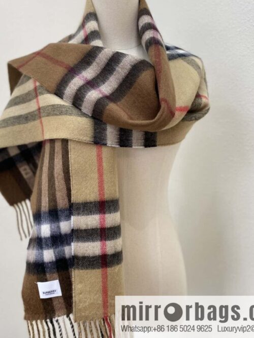 wsxc1734975294221_0-800x8004rthqs40kkh6234_20250625124329.jpg 𝐁𝐔𝐑𝐁𝐄𝐑𝐑ღ• two-tone contrast plaid cashmere scarf | | Camel