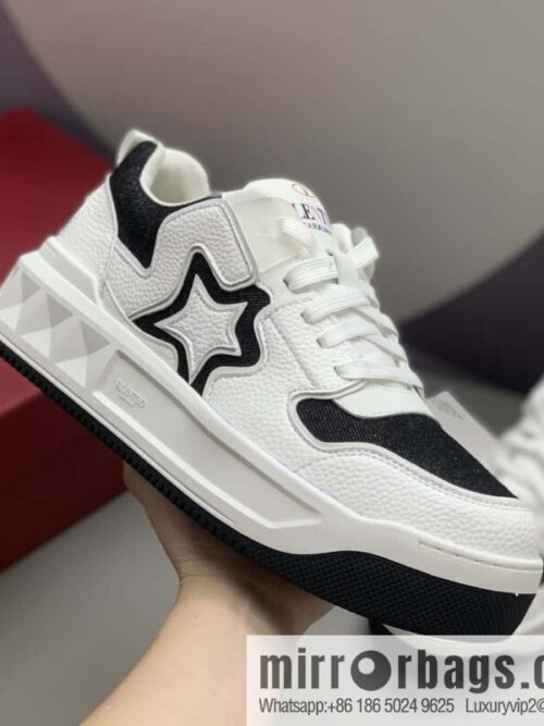 Valentino 🔥 Couples Low Top Sneakers