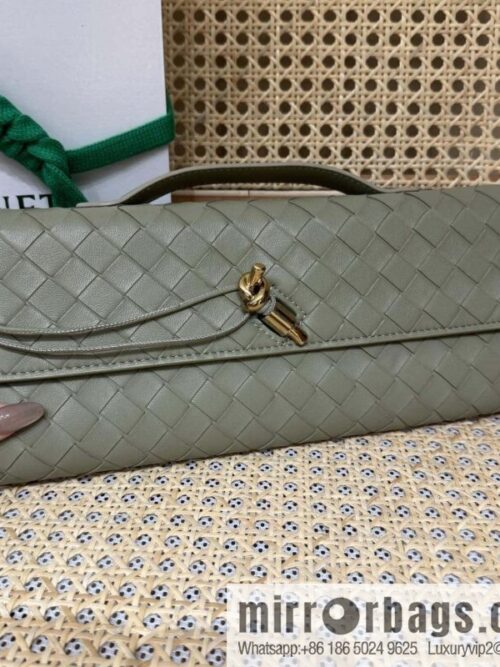 wsxc1741107540557_0-800x800yidb5bsugbr77636_20250630185957.jpg BV Andiamond clutch bag 741511 Travertine green