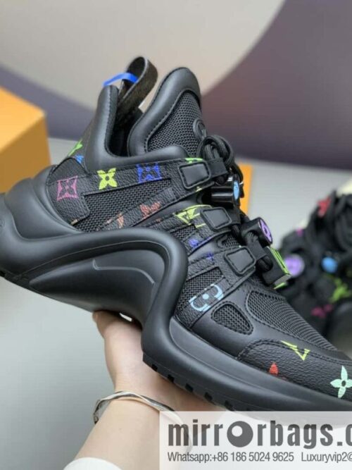 LV [Super 🔥 explosion] L series arch bridge vibration damping dad shoes