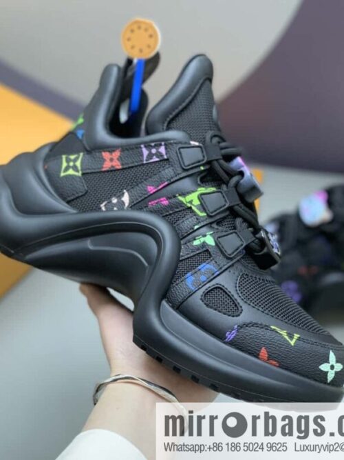 LV [Super 🔥 explosion] L series arch bridge vibration damping dad shoes