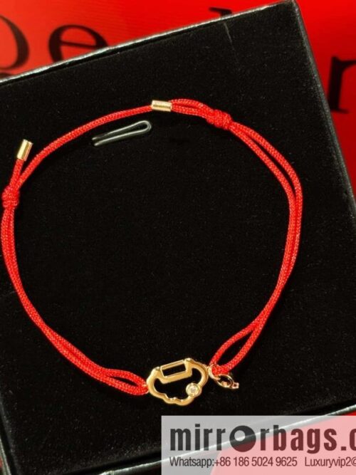 wsxc1744211360581_0-800x800g4iqgvpy045221_20250625093304.jpg ☀️Qeelin three gourd red rope bracelets