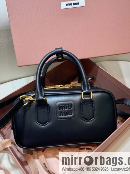 wsxc1744390328353_0-800x800wheemnlifi248015_20250629235935.jpg MIUMIU new bowling bag Softy Padded 🎳 black
