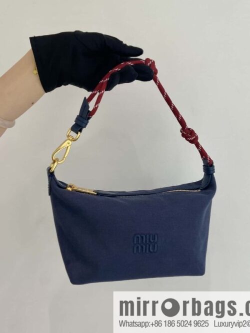 wsxc1745315642988_0-800x800kmakdblryt337405_20250626044810.jpg MIUMIU 🎉 new 🎉 5NE841 lunch bag 🎉🎉 blue