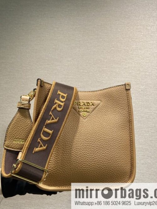 wsxc1748868506366_0-800x8001ilmze3endt7128_20250625034006.jpg PRADA 👏 new shoulder strap bag 👏 1BH191-1/tote bag, caramel color