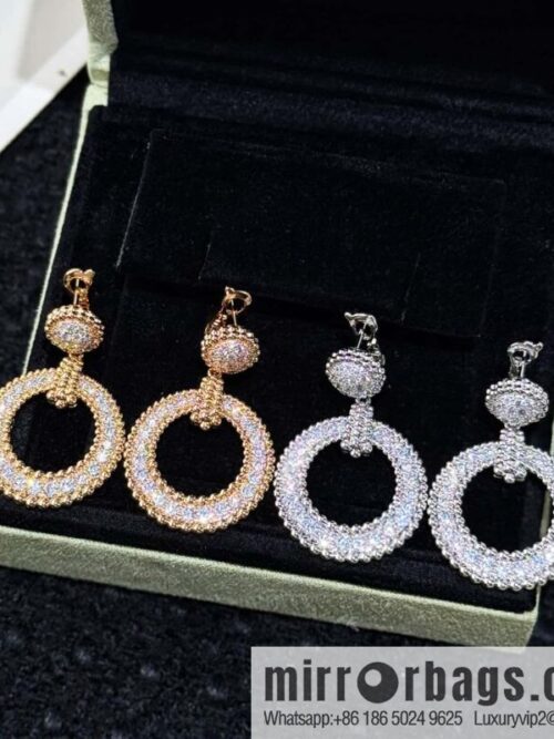 ☀️Van Cleef & Arpels Perlee diamonds earrings