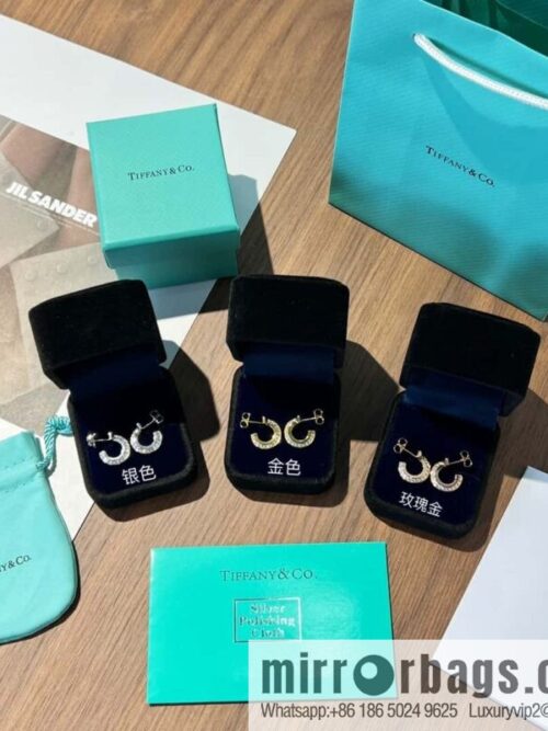 ❗️New ❗️ New ☑️ TIFFANY & Co. Tiffany T1 Round Earrings