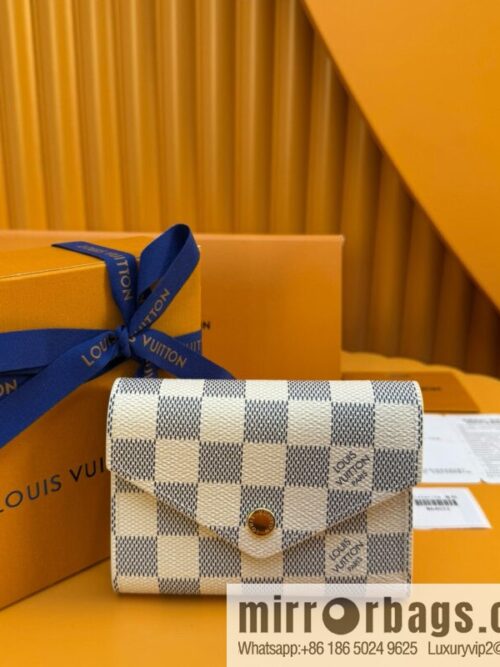 LV N64022 Gold Buckle \"Special Free\"