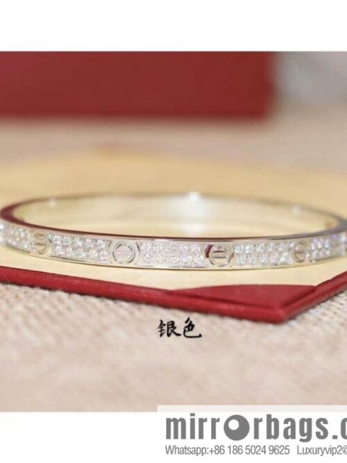 2022070705065828-800x800s1wnubyqu1215816_20250716011725.jpg Cartier Classic Black Nail Gypsy Bracelet