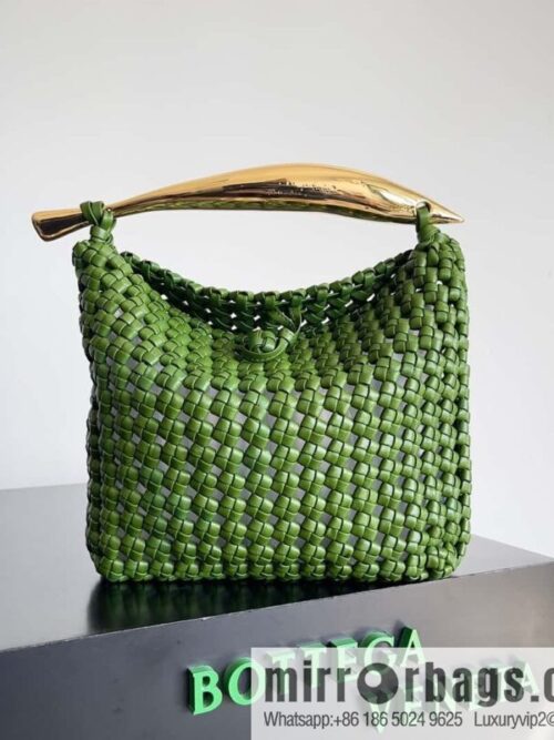 IMG_0033-800x800cxzb0p5dtoe72789_20250719063707.jpg Bv new nappa small sheepskin field character woven sardines woven bag, model; 731166 green pepper green